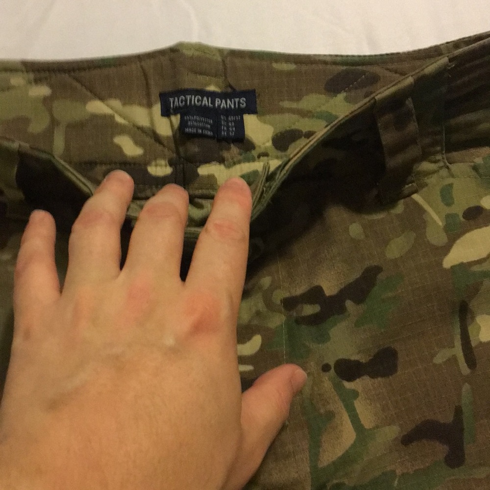 Army tactical pants with the crye knee placement